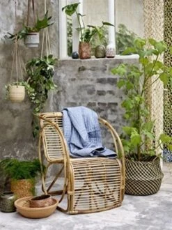 Bloomingville Plaid Blauw 200x140cm -Woondecoratie Winkel bloomingville plaid blauw 200x140cm 2