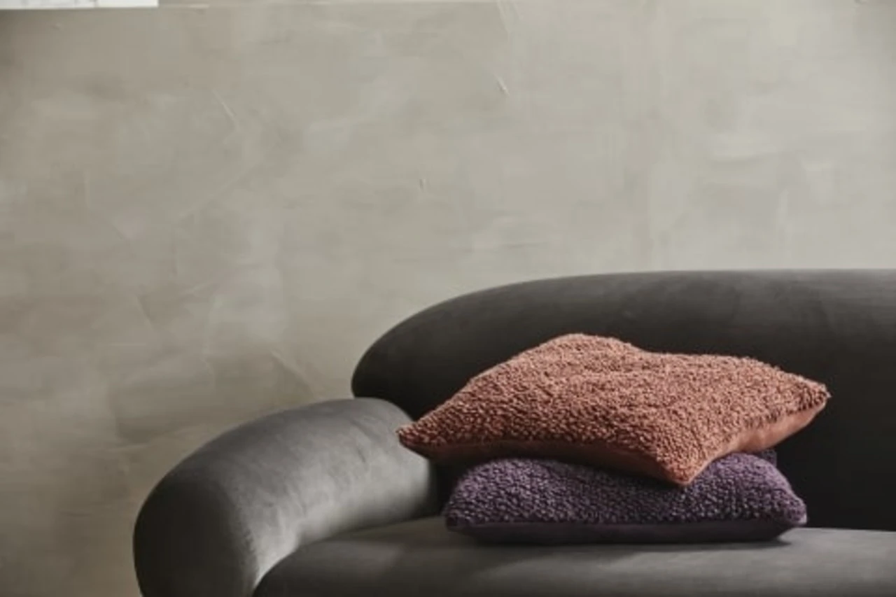 Nordal Lyra Kussen Incl Vulling Large - Burgundy 4 Nordal Lyra Kussen Incl Vulling Large - Burgundy - Afbeelding 2